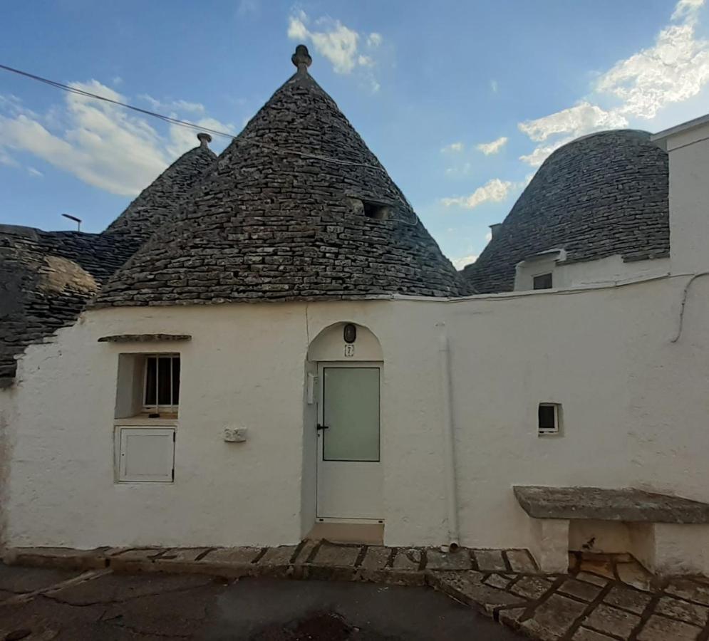 Trullo Alberobello Vacanze Desa 2 Eksteriør billede